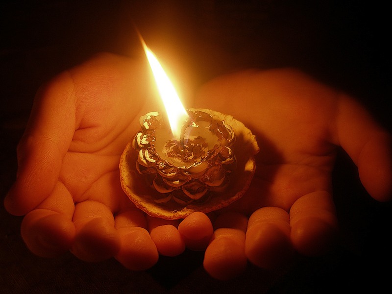 денежная магия на свечах